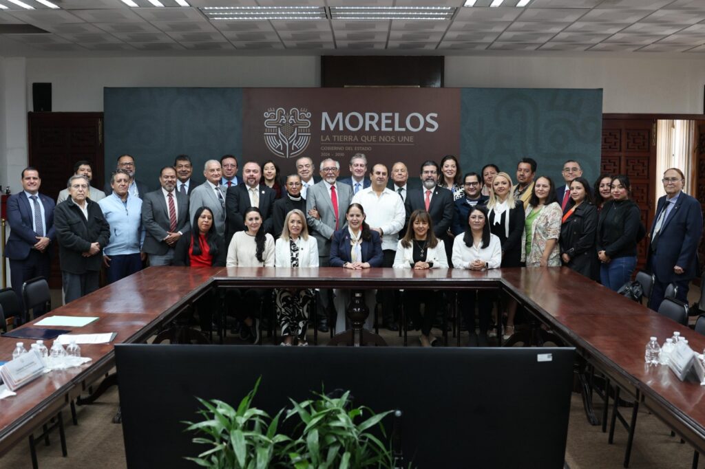 🤝 La Secretaria de Educación de Morelos, Karla Herrera Alonso, encabezó la Asamblea General Extraordinaria donde se tomó protesta al nuevo Consejo Directivo de la Fupamor